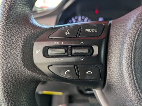 Used 2020 Kia Rio S image 22