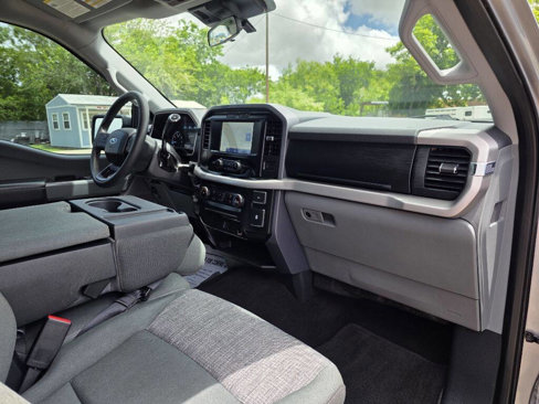 Used 2023 Ford F150 XLT image 43