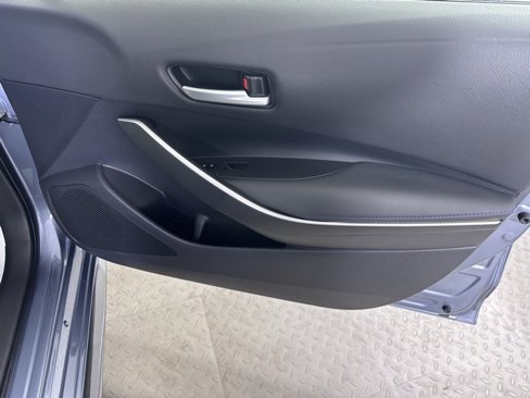 Used 2022 Toyota Corolla SE image 9