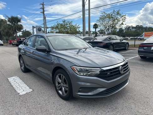 Used 2019 Volkswagen Jetta R-Line image 3