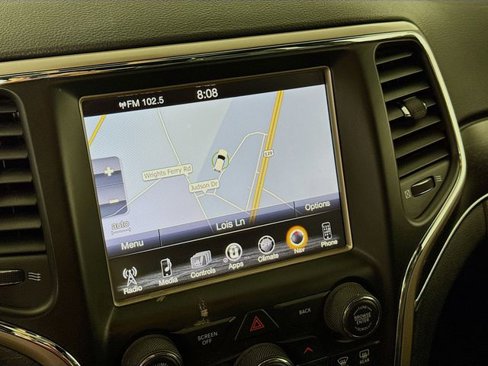 Used 2016 Jeep Grand Cherokee Limited image 16