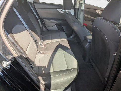 Used 2023 Kia Forte LXS image 21