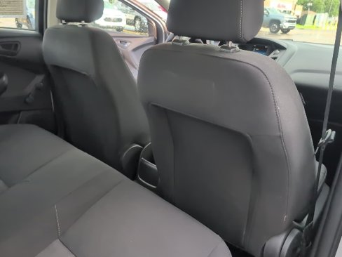 Used 2018 Ford Focus S image 30
