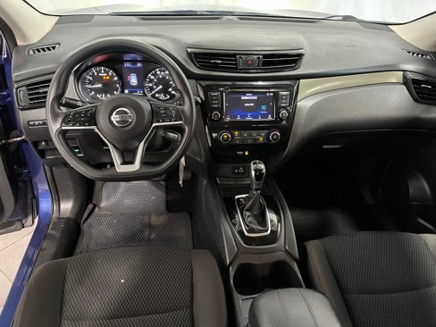 Used 2019 Nissan Rogue Sport S image 19