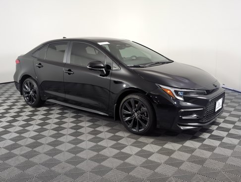 Used 2024 Toyota Corolla SE image 12