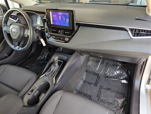 Used 2024 Toyota Corolla LE image 30