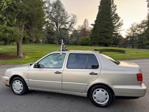 Used 1995 Volkswagen Jetta GL image 9