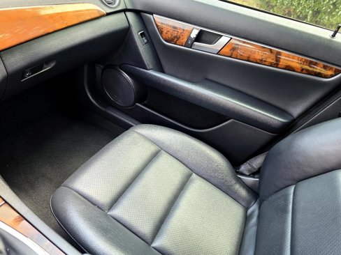 Used 2012 Mercedes-Benz C 250 Sport image 14