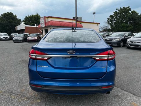 Used 2017 Ford Fusion SE image 6