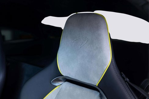 Used 2023 McLaren Artura image 28