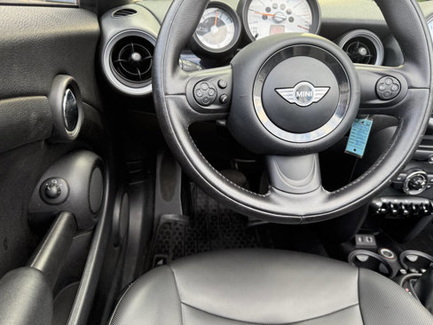 Used 2014 MINI Cooper Convertible image 32
