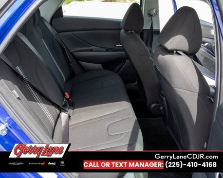 Used 2024 Hyundai Elantra SEL image 19