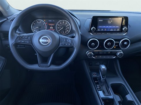 Used 2024 Nissan Sentra S image 17