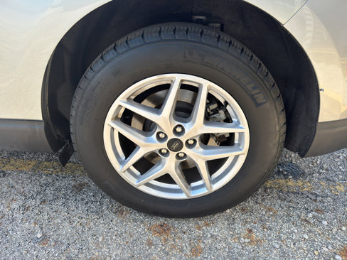 Used 2024 Ford Edge SEL image 33