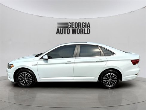 Used 2019 Volkswagen Jetta SEL image 2
