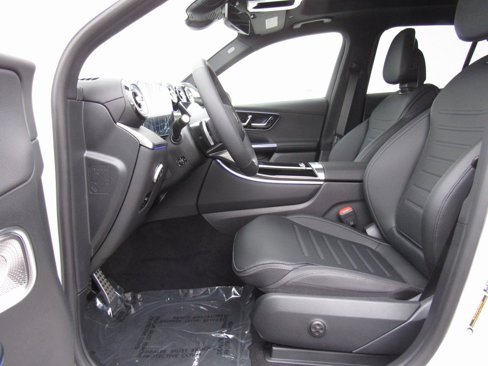 Certified 2025 Mercedes-Benz GLC 300 4MATIC image 10