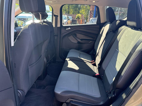 Used 2013 Ford Escape SE image 12