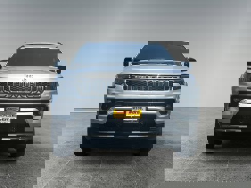 New 2025 Jeep Compass Latitude w/ Convenience Group image 8
