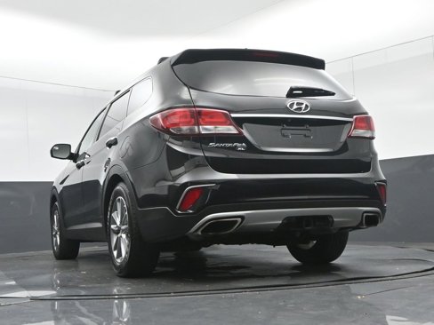 Used 2019 Hyundai Santa Fe XL SE image 66