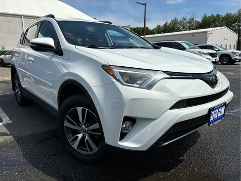 Used 2018 Toyota RAV4 XLE w/ Plus Extra Value Package image 2