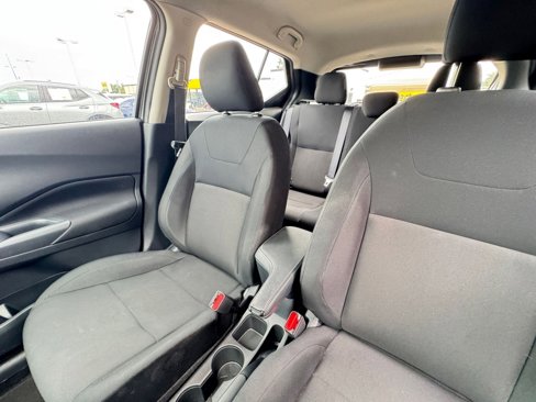 Used 2024 Nissan Kicks S image 34