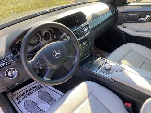 Used 2011 Mercedes-Benz E 350 4MATIC Sedan image 15