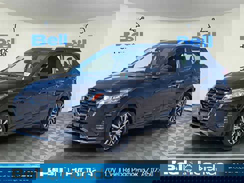 Used 2021 Nissan Kicks SV image 1