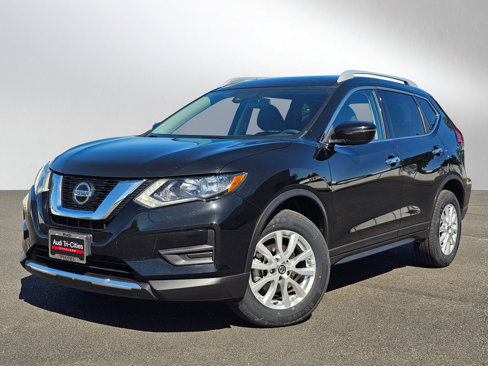 Used 2019 Nissan Rogue SV image 1