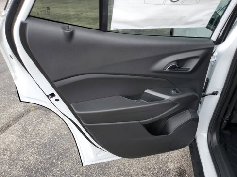 New 2025 Chevrolet Trax LT w/ Driver Confidence Package image 20