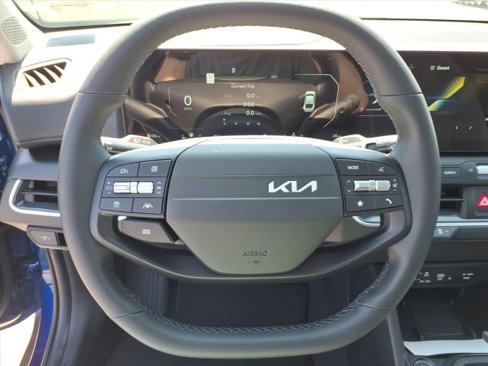 New 2025 Kia K4 EX image 19