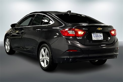Used 2017 Chevrolet Cruze Premier image 4