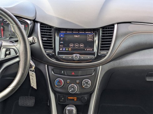 Used 2021 Chevrolet Trax LS w/ Tint and Cruise Package image 14