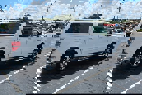 Used 2010 Ford F150 Lariat image 5