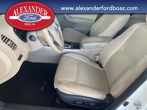Used 2015 Nissan Altima 2.5 SV image 8