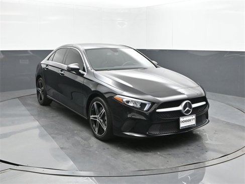 Used 2022 Mercedes-Benz A 220 image 22