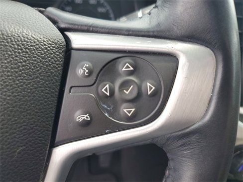 Used 2017 GMC Acadia SLE image 30