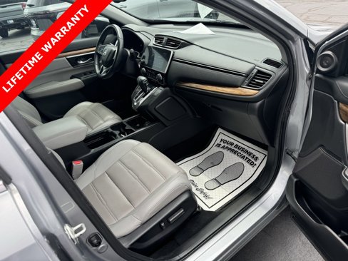 Used 2018 Honda CR-V Touring image 13