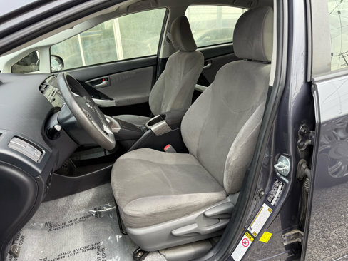 Used 2015 Toyota Prius Prime Advanced image 3