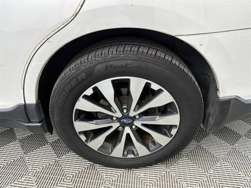 Used 2015 Subaru Outback 2.5i Limited image 22