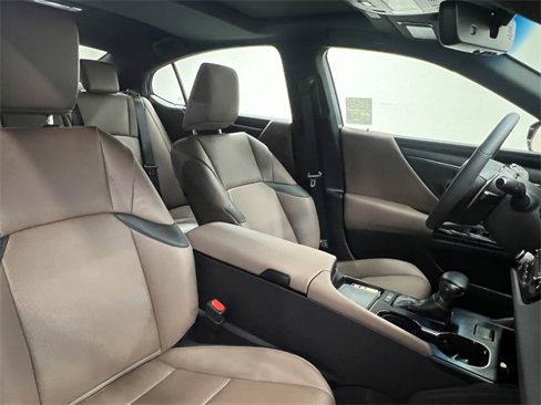 Used 2023 Lexus ES 350 w/ Premium Package image 11