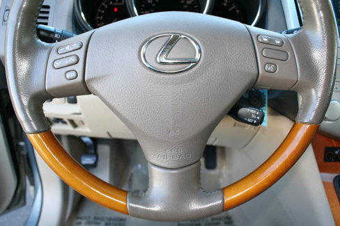 Used 2005 Lexus RX 330 AWD image 12