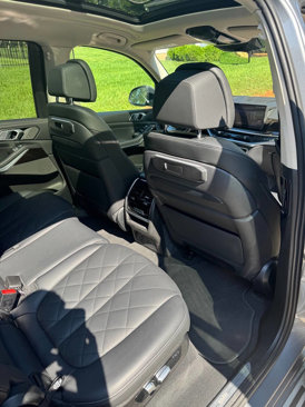 Used 2024 BMW X7 xDrive40i image 10