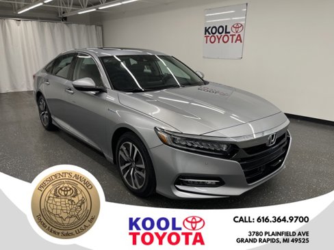 Used 2019 Honda Accord Touring image 1