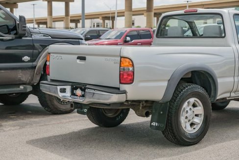 Used 2002 Toyota Tacoma 4x4 Regular Cab image 14