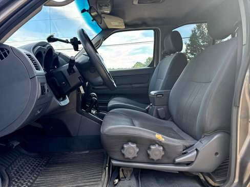 Used 2004 Nissan Xterra XE image 11