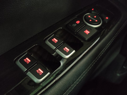 Used 2020 Kia Sorento S image 27