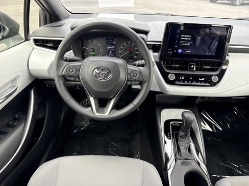 Used 2023 Toyota Corolla LE image 12