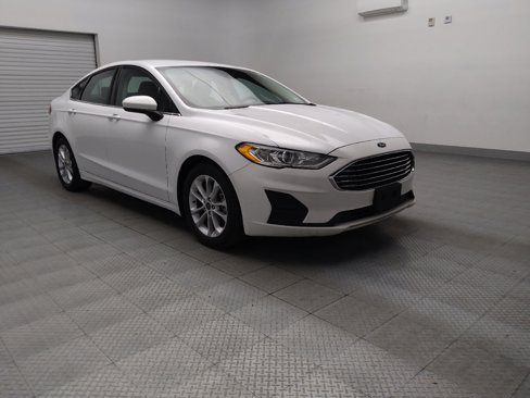 Used 2020 Ford Fusion SE image 13