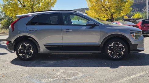 Certified 2023 Kia Niro Wind w/ Wind Preserve Package image 7