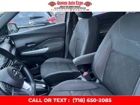 Used 2020 Nissan Kicks SV image 8